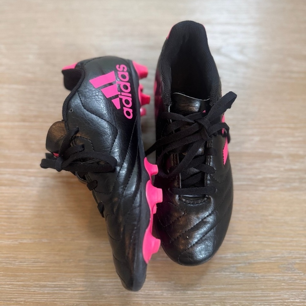 Adidas Goletto VII girls black & pink outdoor soccer cleats athletic shoes 3.5 - Picture 3 of 4